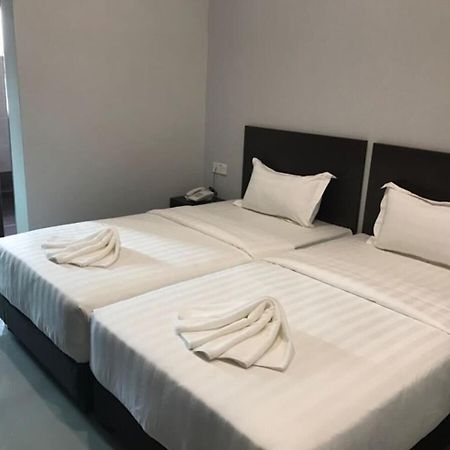 Jq Bl Hotel, Ipoh Bagian luar foto